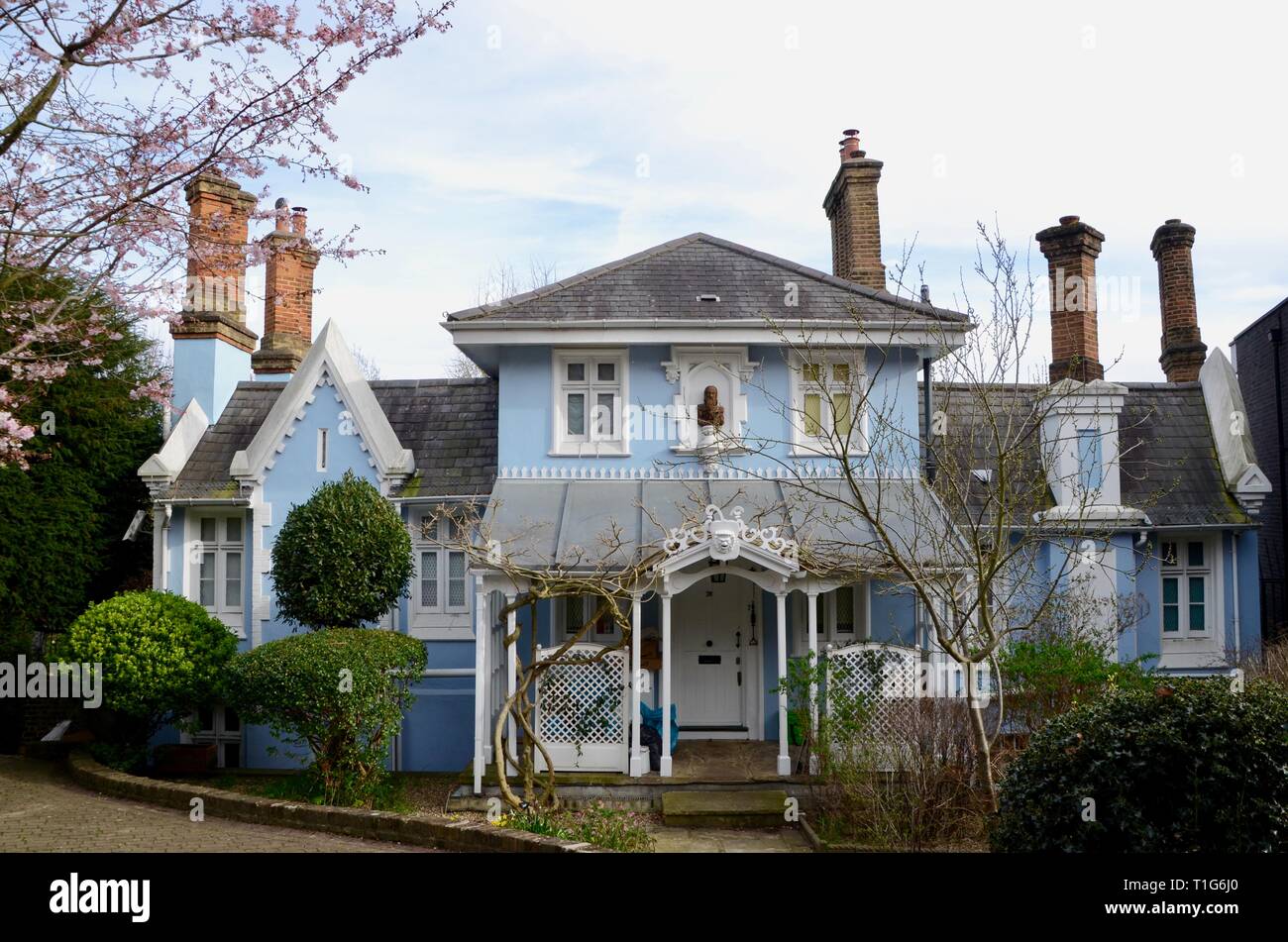 English folly hires stock photography and images Alamy