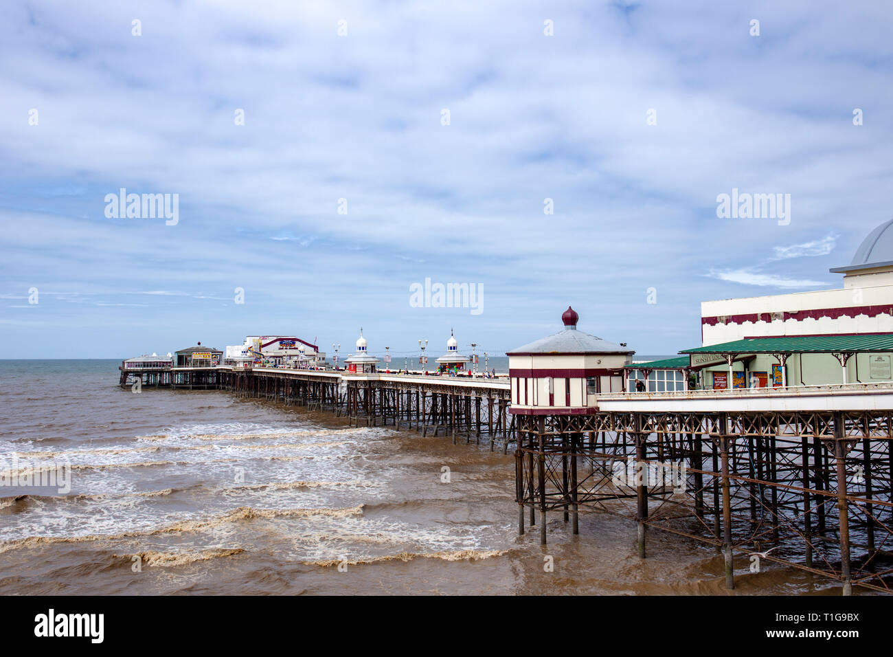 north-pier-in-blackpool-lancashire-uk-stock-photo-alamy