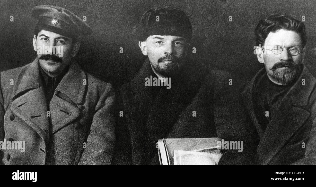 Russian revolutionary leaders Josef Stalin, Vladimir Lenin and Mikhail  Kalinin in 1919 File Reference # 1003 764THA Stock Photo - Alamy