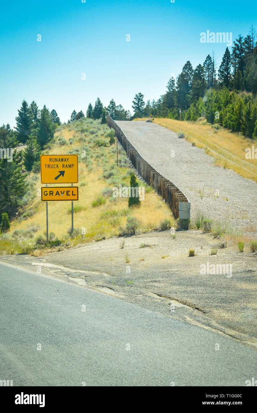 Runaway truck ramp hires stock photography and images Alamy