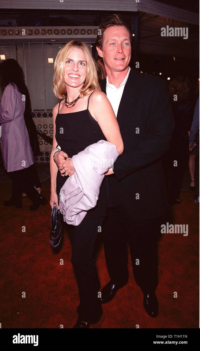 LOS ANGELES, CA. October 06, 1999:   Actor Robert Patrick & wife at the world premiere in Los Angeles of 'Fight Club' which stars Brad Pitt, Edward Norton & Helena Bonham Carter.                          © Paul Smith / Featureflash Stock Photo