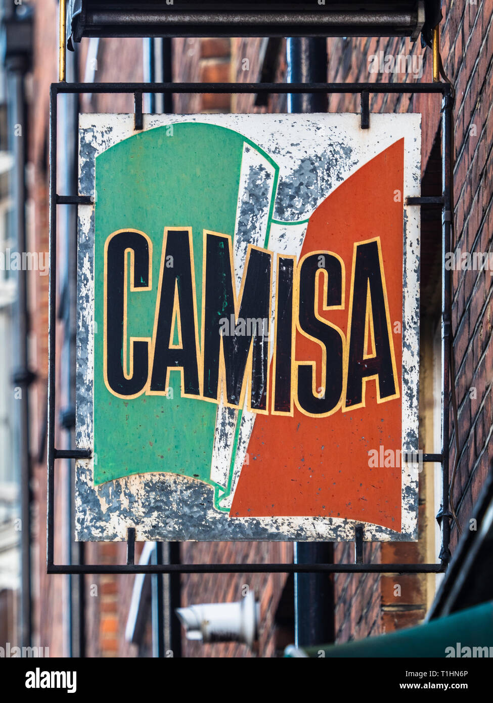 I Camisa & Son - Vintage sign outside the Camisa Italian Deli on Old Compton Street in Soho founded 1929 Stock Photo