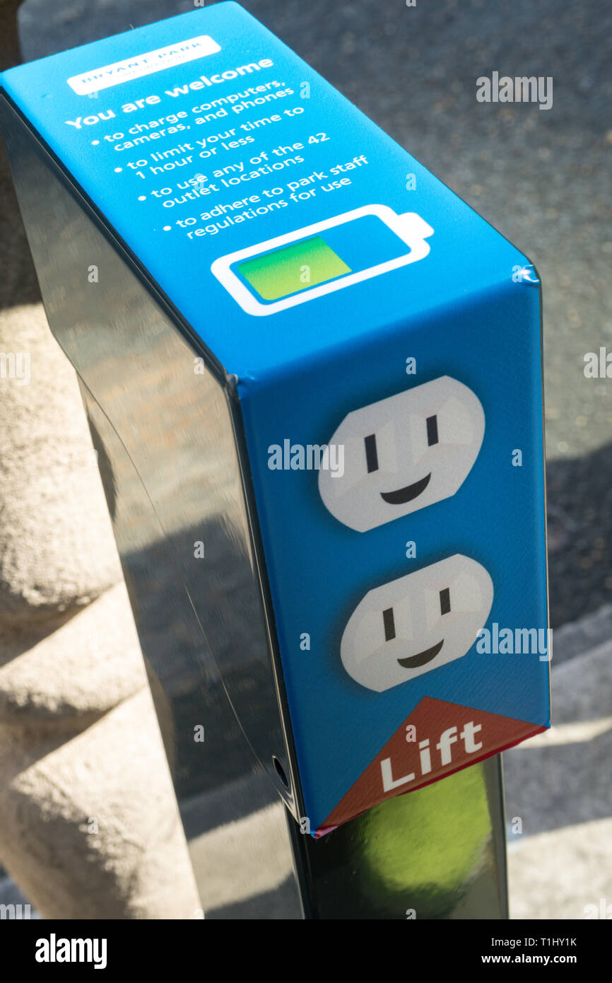 Electronic Device Battery  Charging station, Bryant Park, NYC, USA Stock Photo
