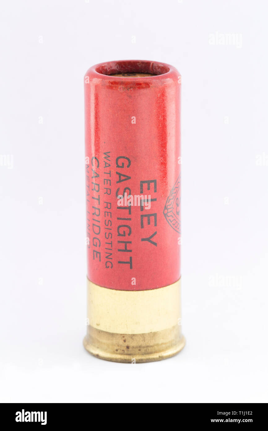 12 gauge shotgun shells hi-res stock photography and images - Alamy