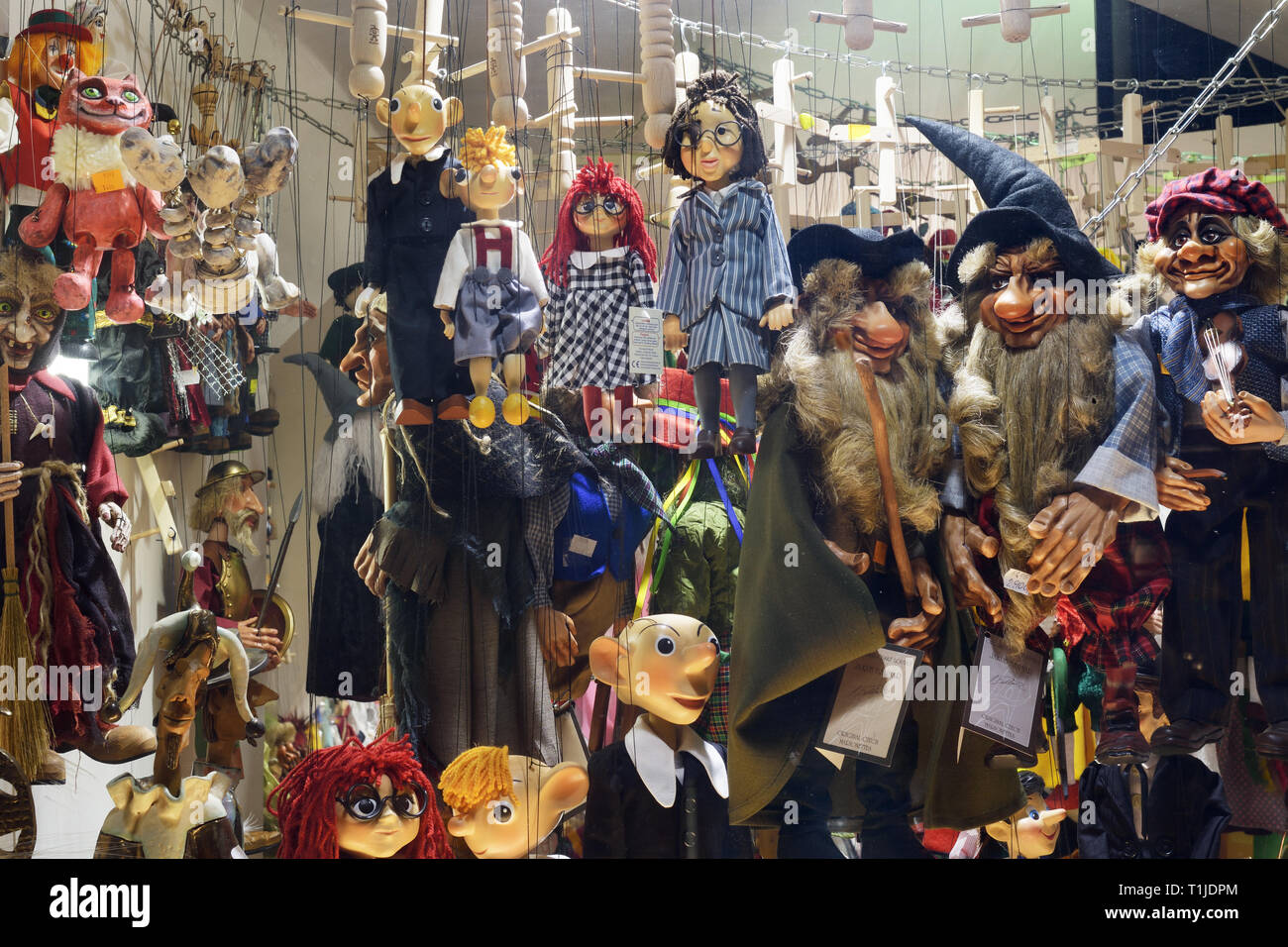 Puppet show prague hires stock photography and images Alamy
