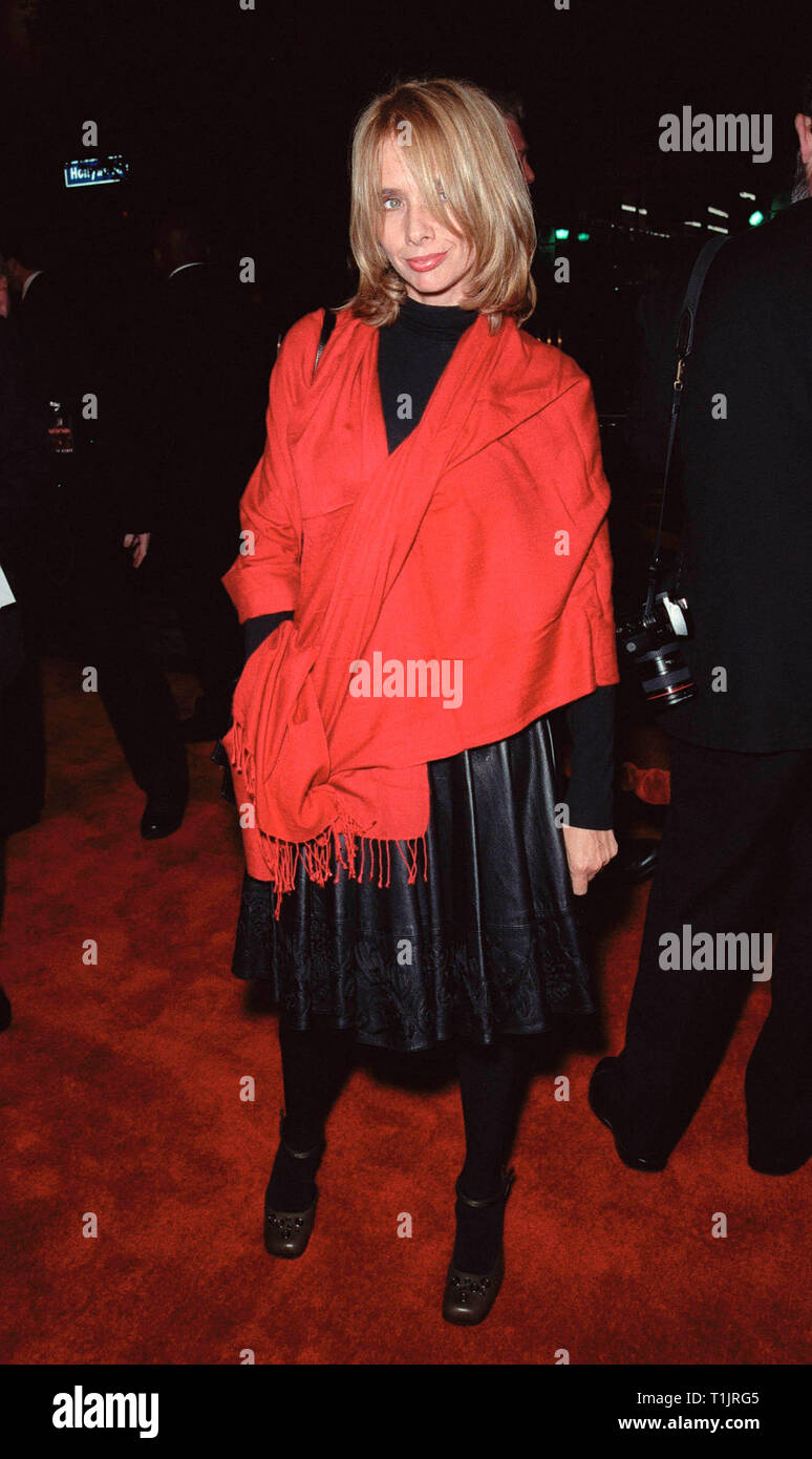 LOS ANGELES, CA. November 16, 1999:  Actress Rosanna Arquette at the world premiere of 'End of Days' which stars Arnold Schwarzenegger. © Paul Smith / Featureflash Stock Photo