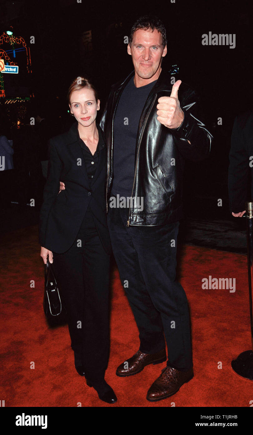 LOS ANGELES, CA. November 16, 1999:  German actor Rolf Mueller & wife ALISON at the world premiere of 'End of Days' which stars Arnold Schwarzenegger. © Paul Smith / Featureflash Stock Photo