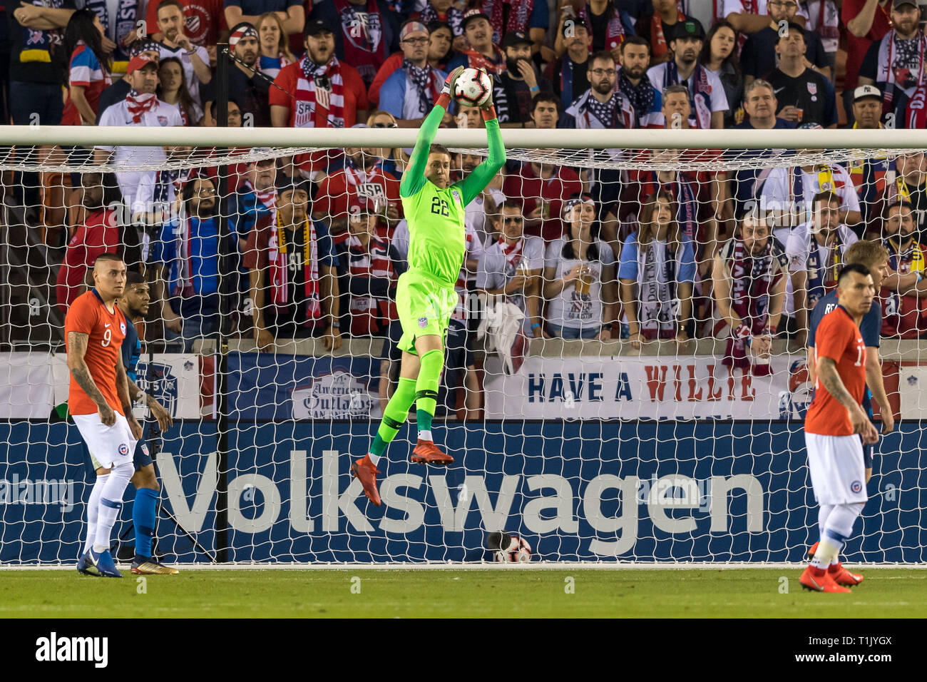 Houston, Texas, USA. 26th Mar 2019. USA goalkeeper Ethan Horvath (22) with the save during the second half of the international friendly match between USA and Chile at BBVA Compass Stadium in Houston, Texas The final ends in a tie 1-1 © Maria Lysaker/CSM. Credit: Cal Sport Media/Alamy Live News Stock Photo