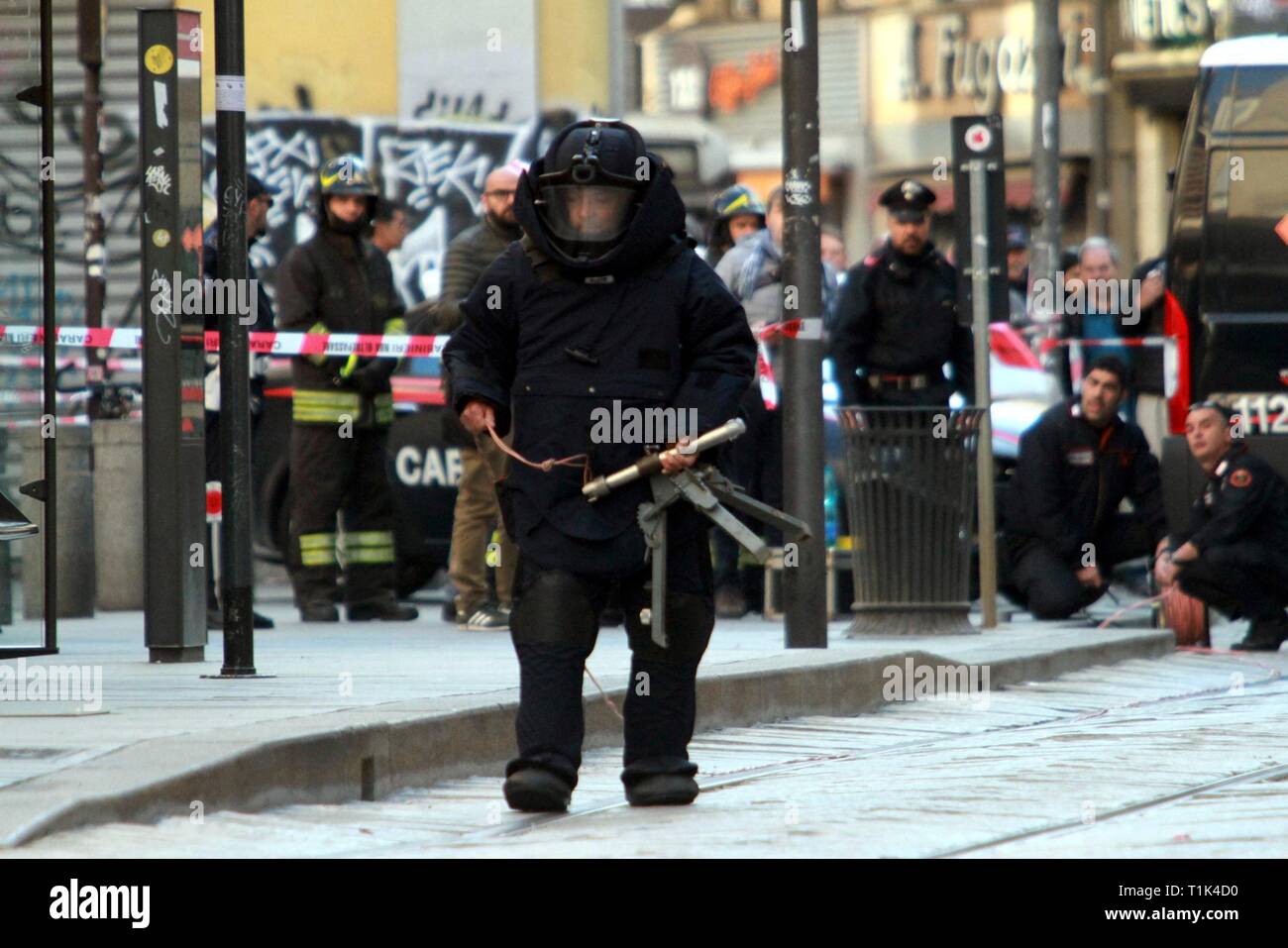 Piazza cattaneo hires stock photography and images Alamy