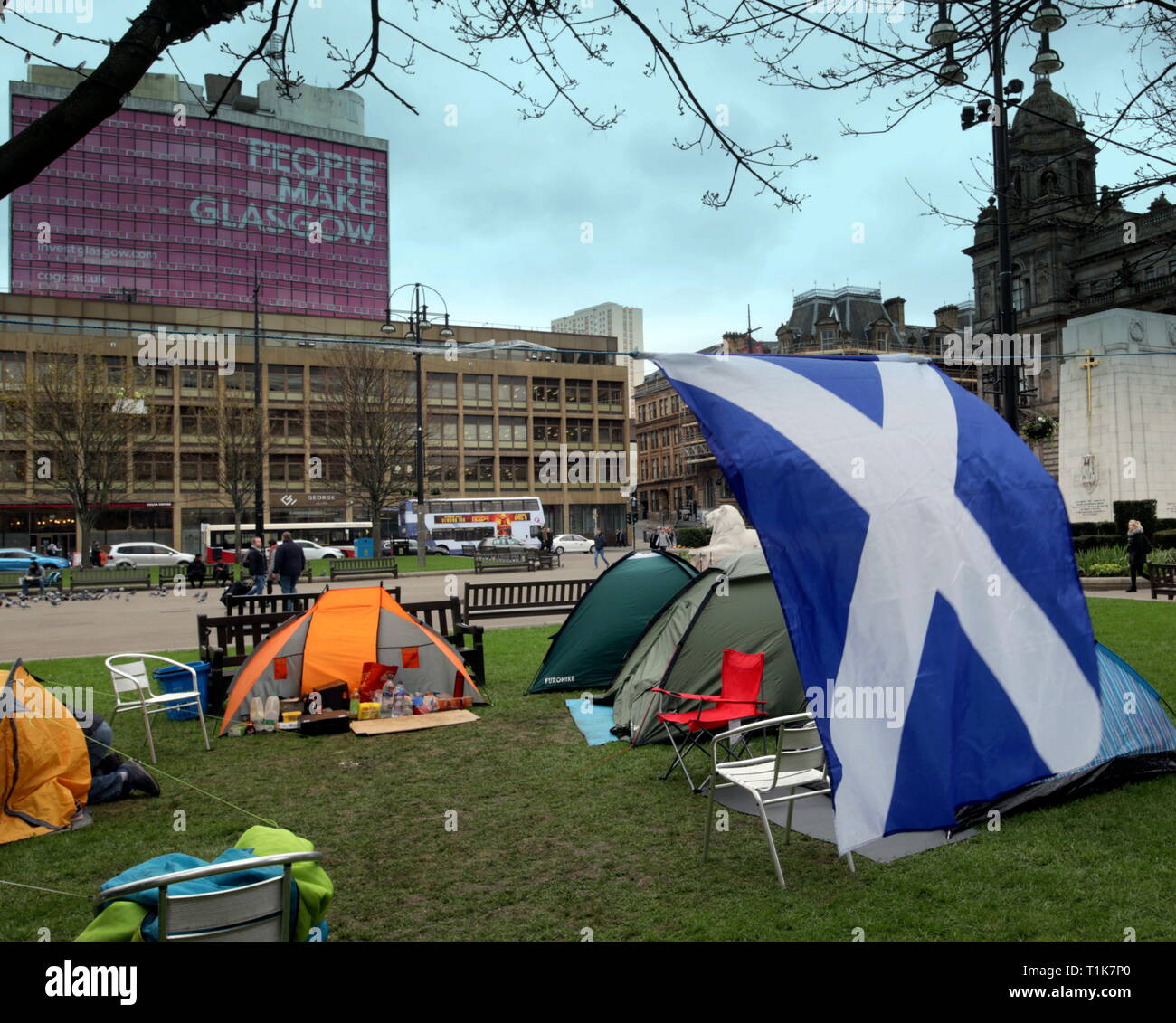 Glasgow, Scotland, UK. 27th Mar, 2019. Homeless people demonstrating by  camping on the lawns outside the city's council chambers in George Square  say they will be there for two months if the
