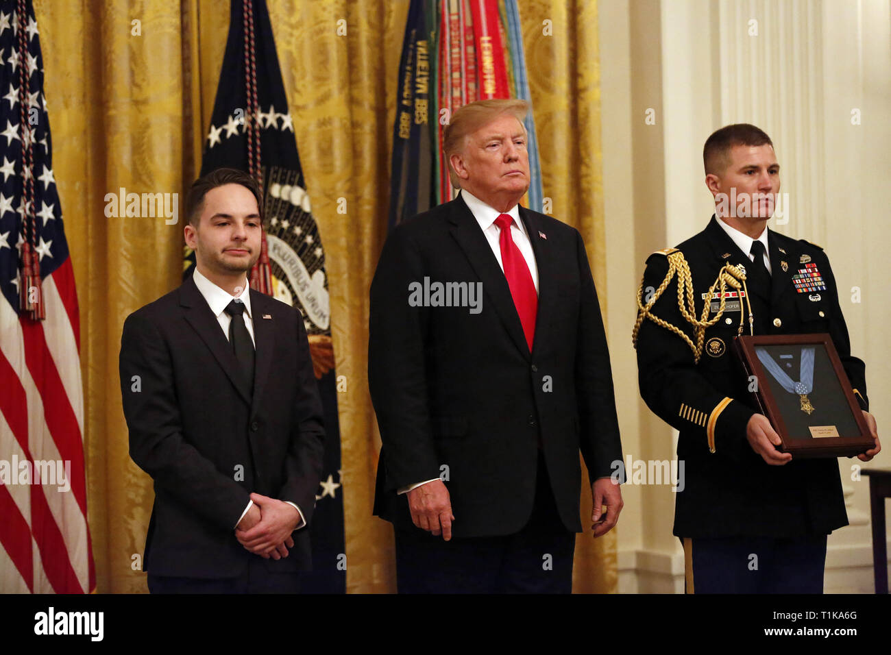 Posthumous medal hi-res stock photography and images - Alamy