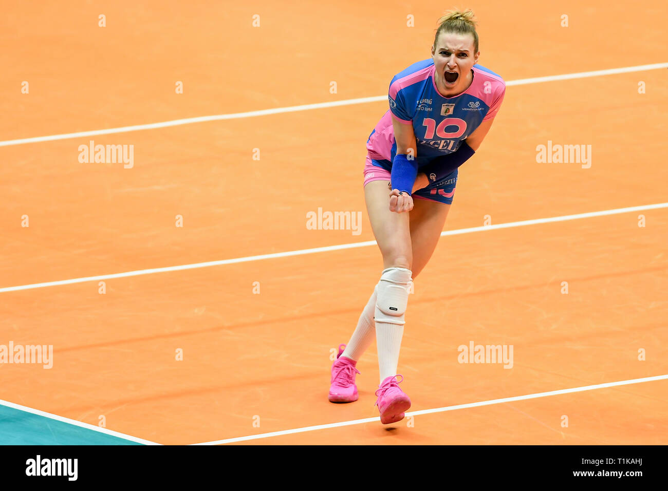 Candy Arena, Monza, Italy. 27th March, 2019. CEV Volleyball Challenge Cup women, Final, 2nd leg. Edina Begic of Saugella Monza exultation during the match between Saugella Monza and Aydin BBSK at the Candy Arena Italy.  Credit: Claudio Grassi/Alamy Live News Stock Photo