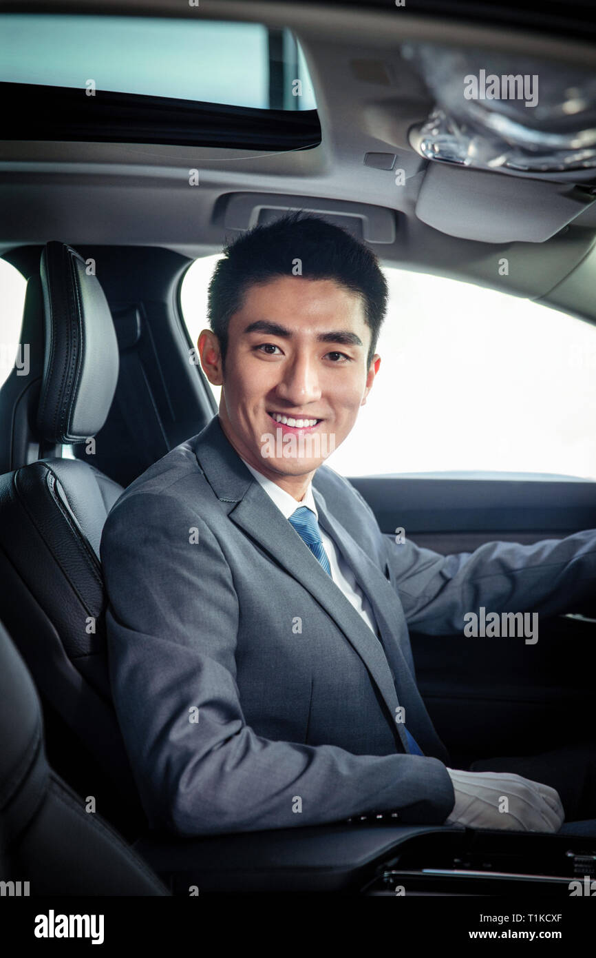 4 s shop car sales personnel Stock Photo Alamy