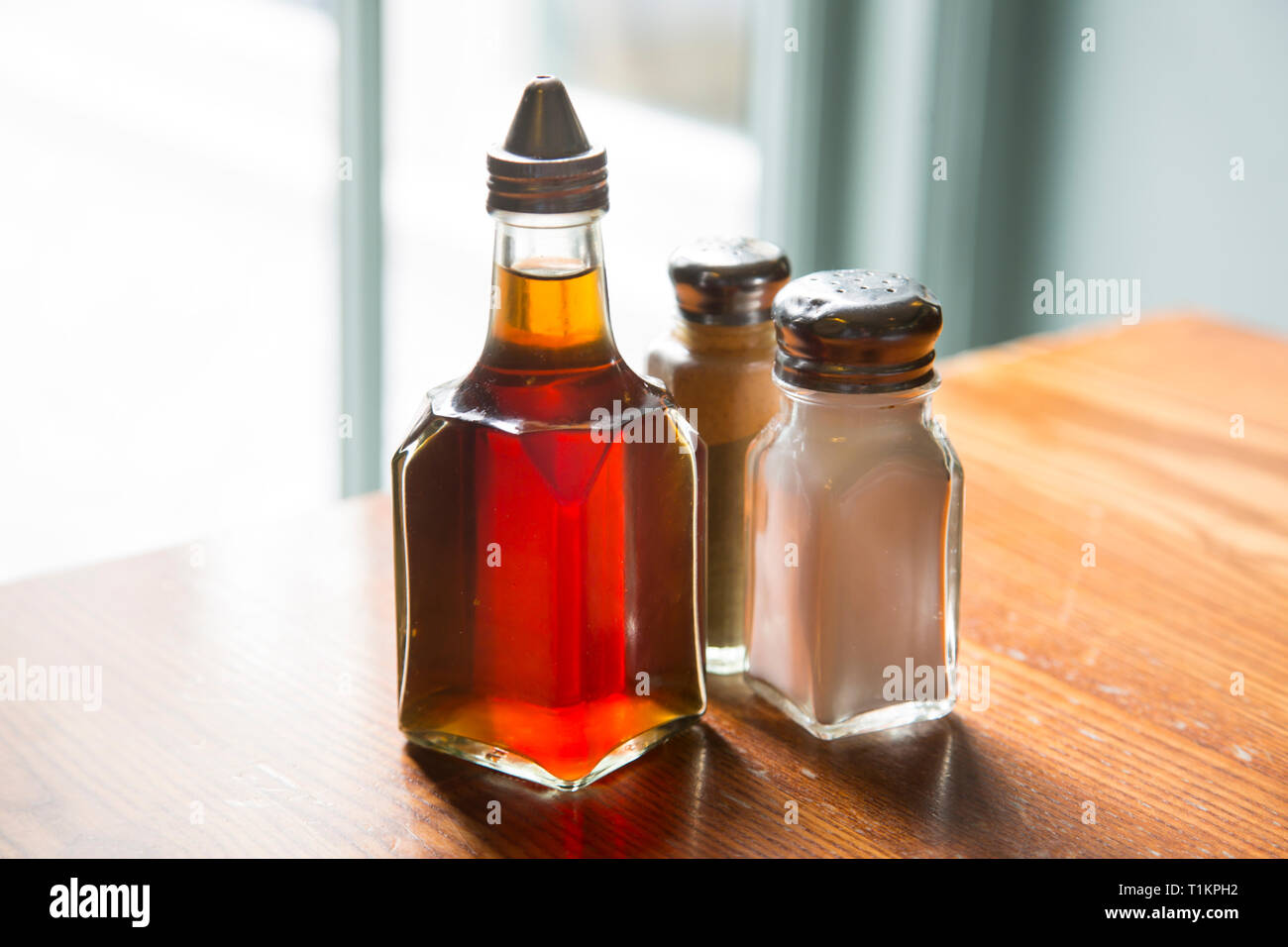 Salt and vinegar Stock Photo Alamy