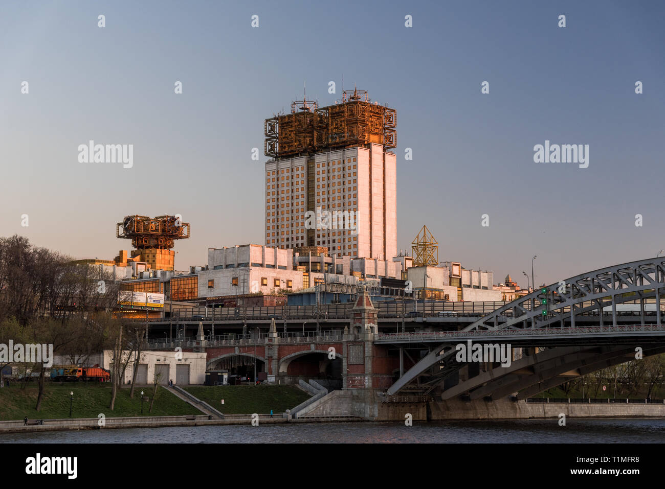 Moscow, Russia - May 05, 2017: The building of the Presidium of the Russian Academy of Sciences. РАН Российская Академия Наук здание президиума Stock Photo