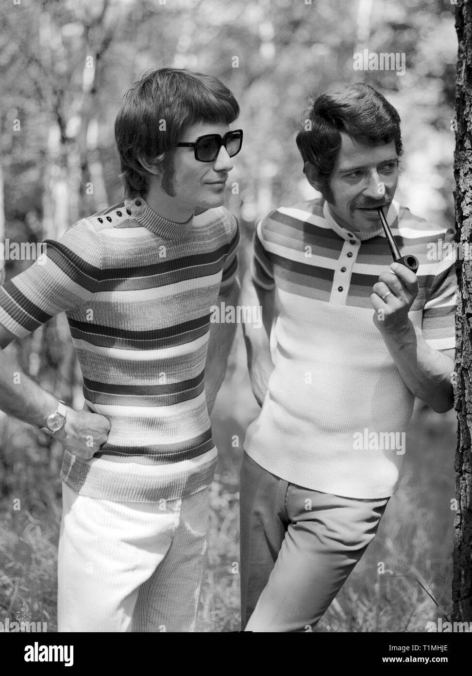 30.07.1971, Pirna, Bezirk Dresden, GDR - Models show the latest men's fashion. 00S710730A350CAROEX.JPG [MODEL RELEASE: NO, PROPERTY RELEASE: NOT APPLI Stock Photo