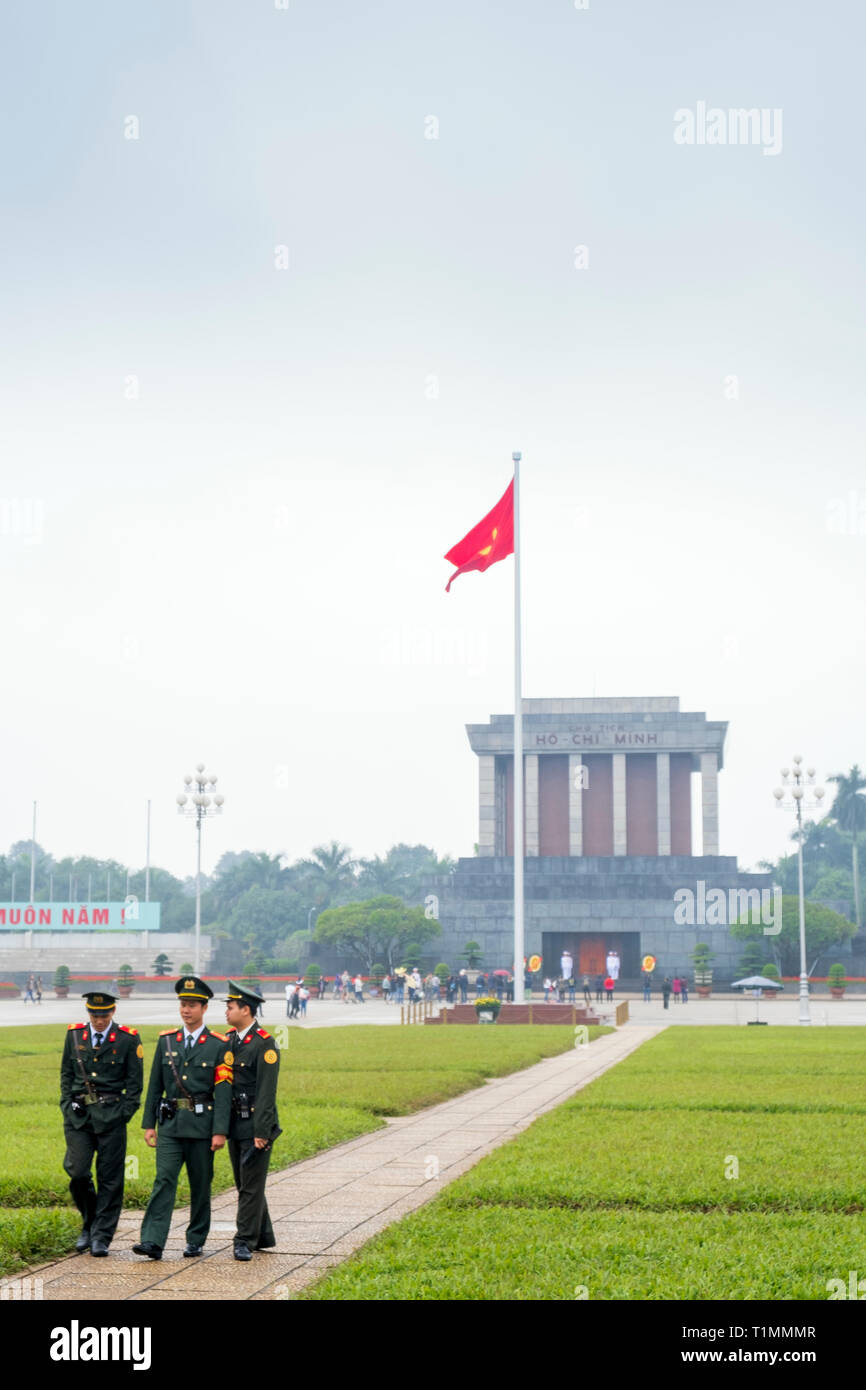 Guards walking in front of the Ho Chi Minh Mausoleum on Ba Dinh Square in Central Hanoi, Vietnam Stock Photo