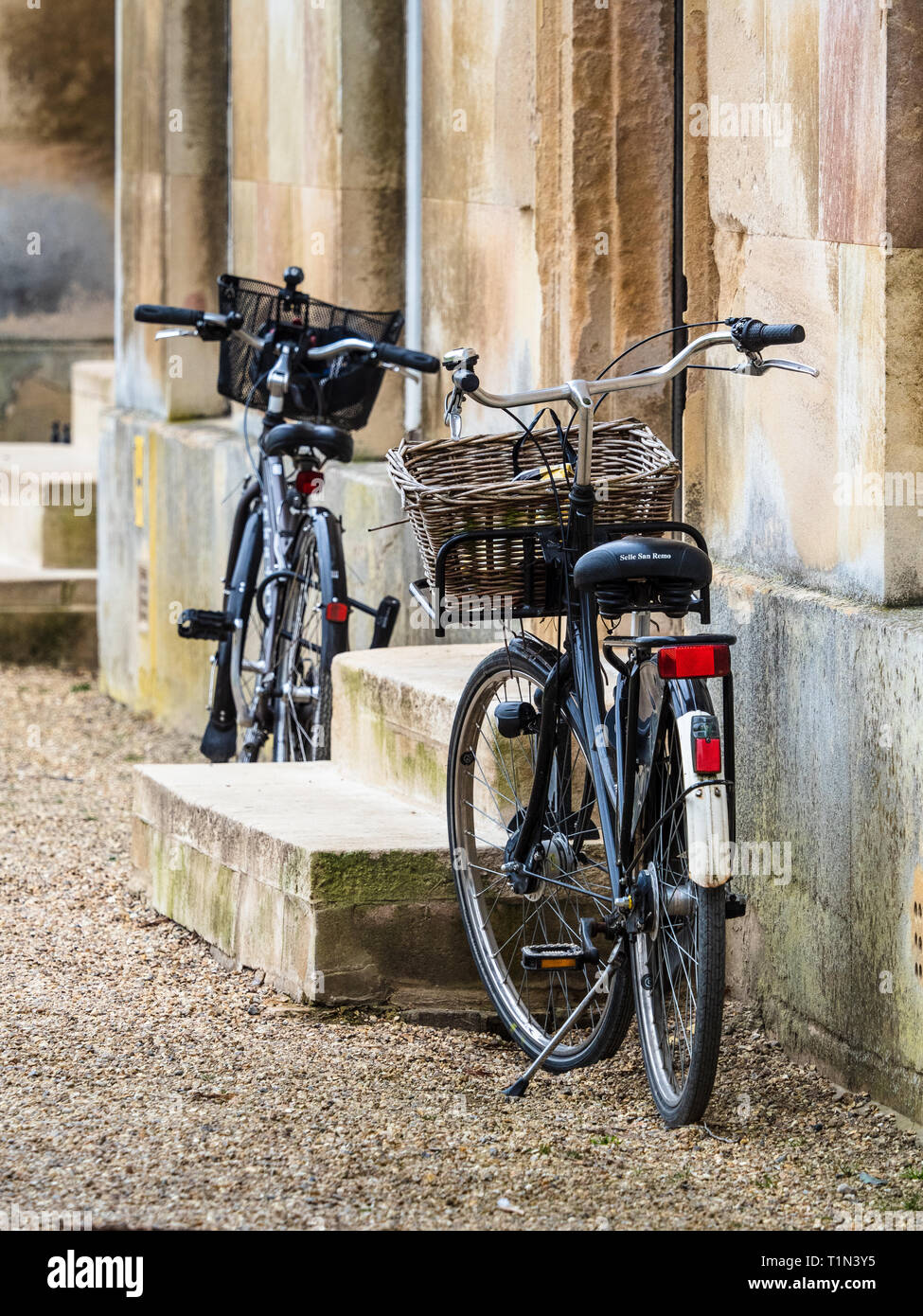 Student Bikes outside college buildings at Downing College, part of the University of Cambridge, UK. Downing College was founded in 1800. Stock Photo