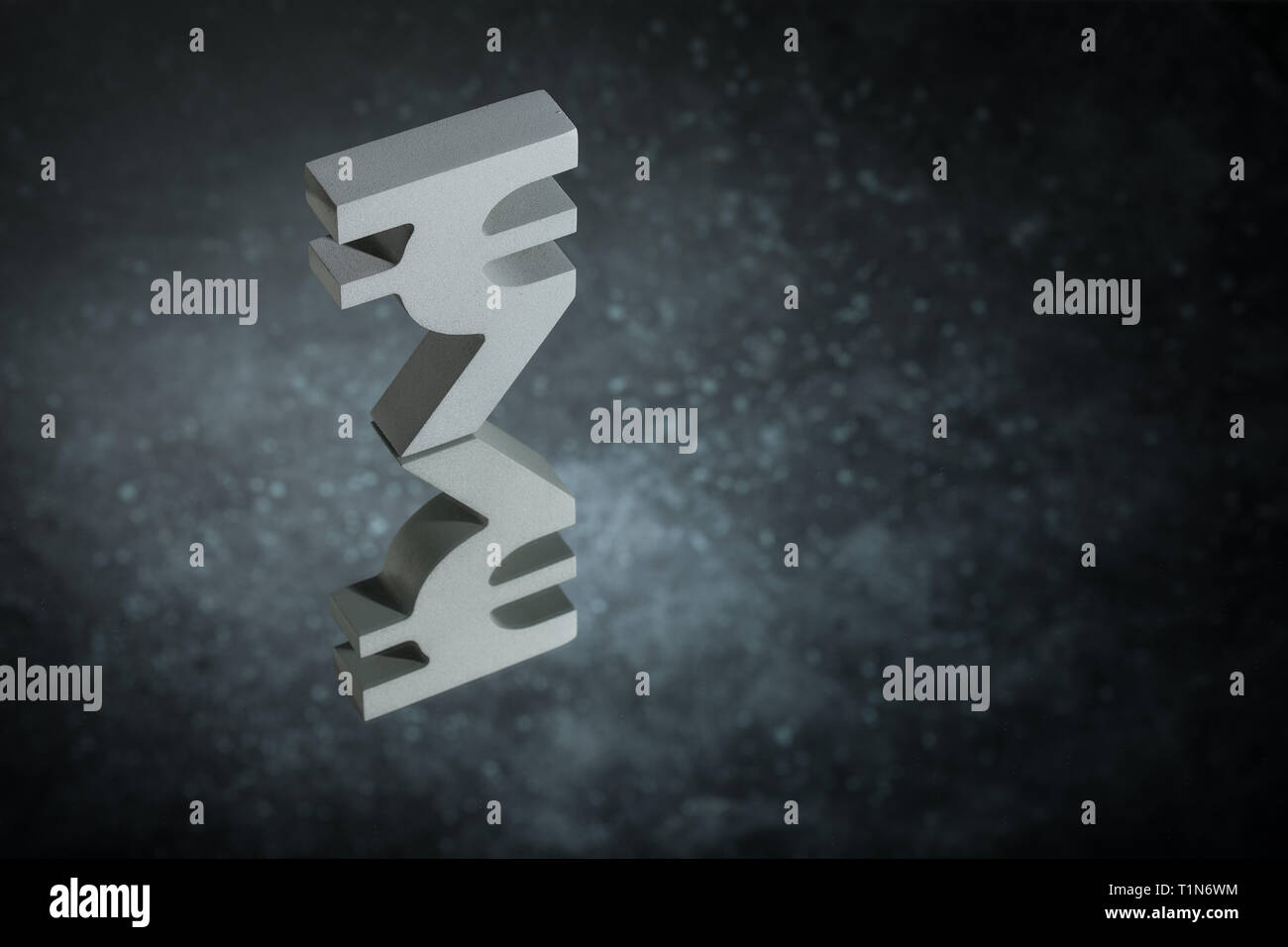 Indian currency symbol hi-res stock photography and images - Alamy