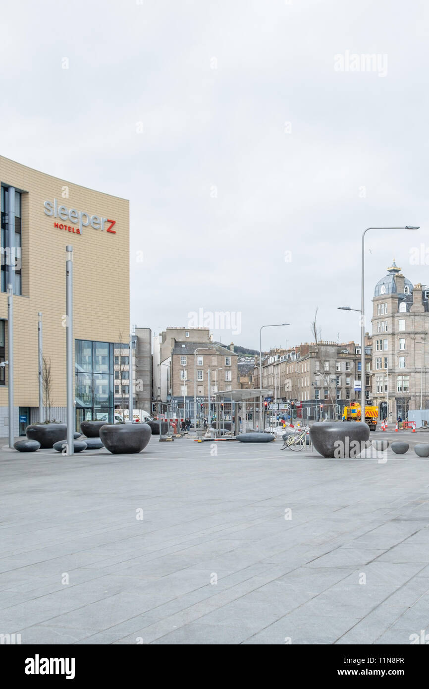 Dundee, Scotland, UK - March 22, 2019: A busy road junction within Dundee City centre at Whitehall Cres and Union St looking up towards Whitehall Hous Stock Photo
