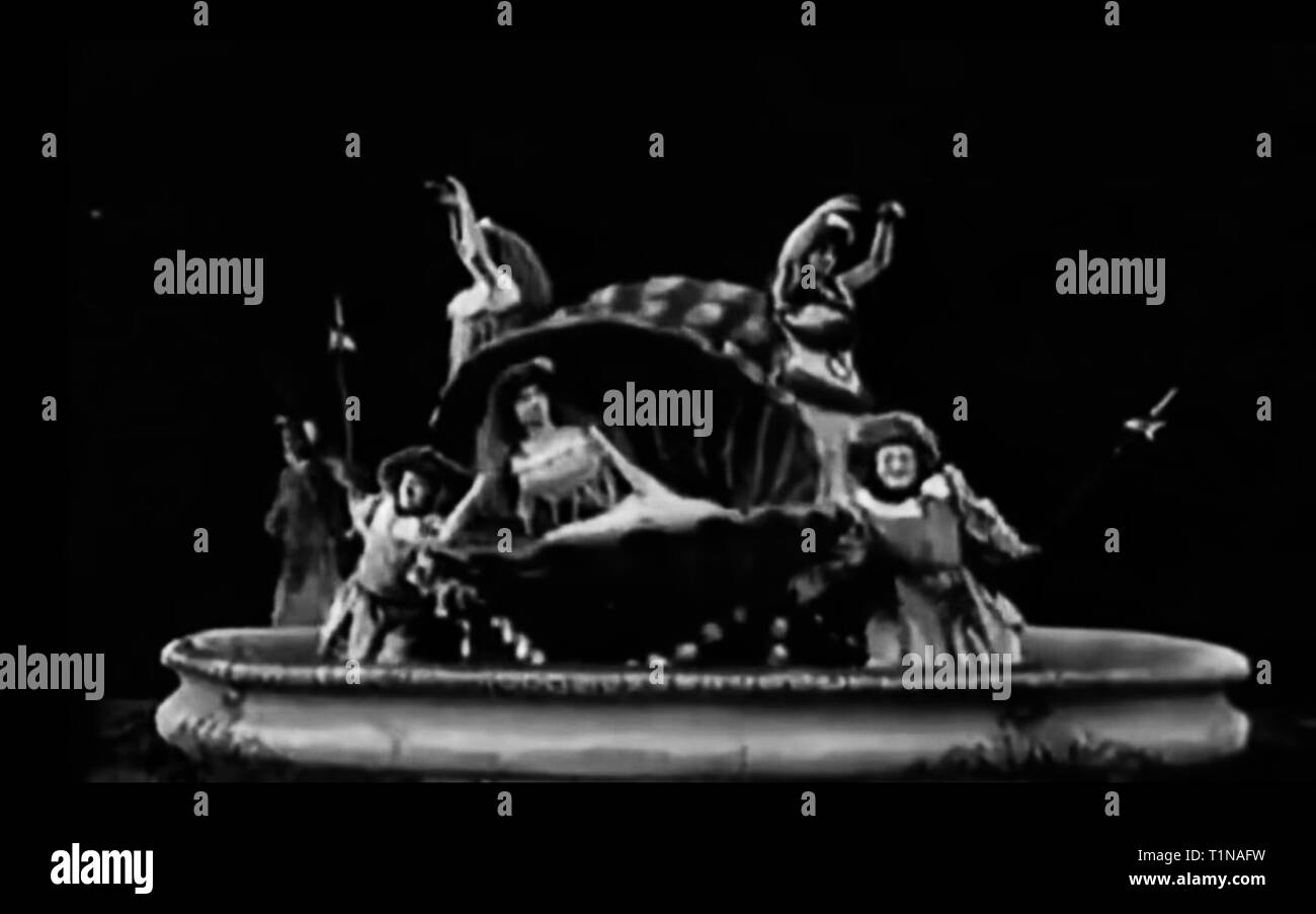 vintage creepy screenshot from a 1900's horror movie Stock Photo - Alamy