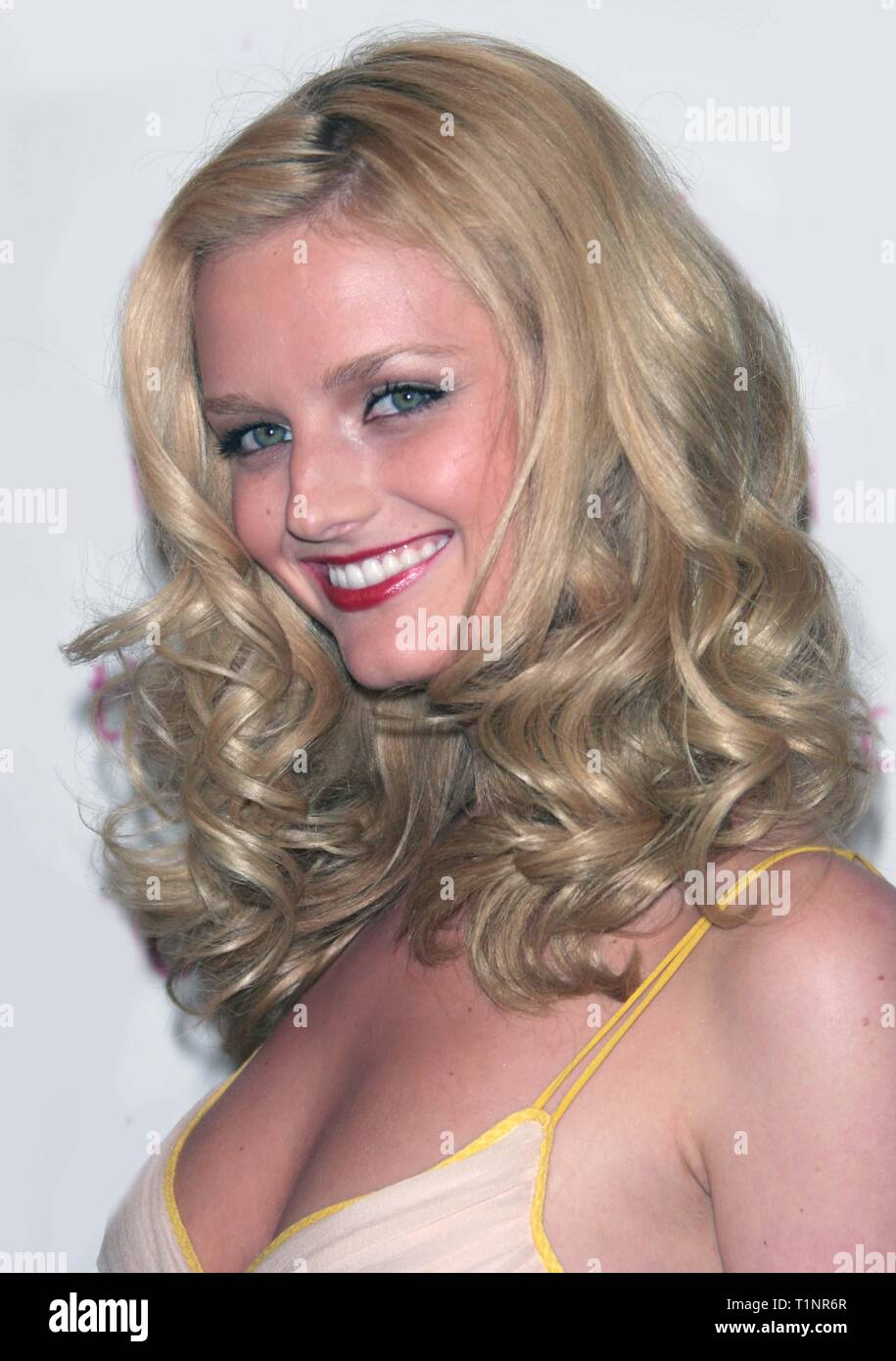 Lydia hearst shaw hi-res stock photography and images - Alamy