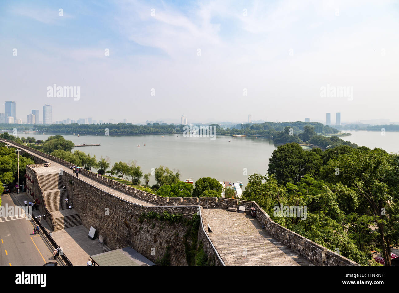 Nanjing, China: view of Xuan Wu Lake and of the old city walls near Jiming temple Stock Photo