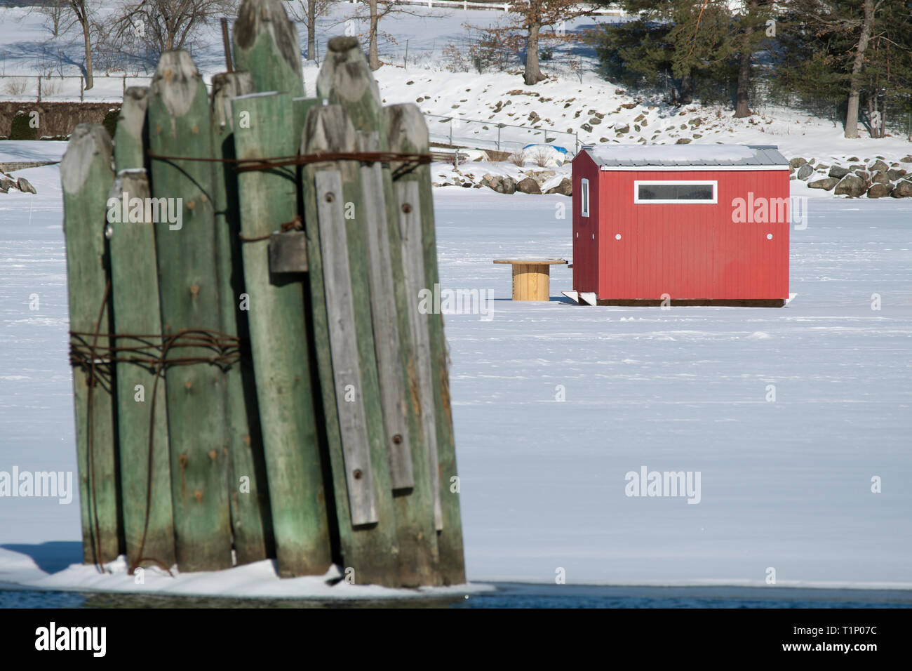 Ice fishing house hires stock photography and images Alamy