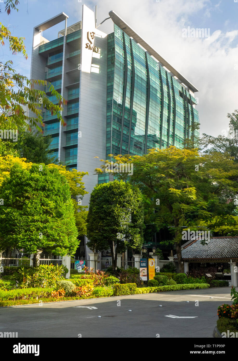 Administration building of Singapore Management University SMU at Bras Basah Rd and Victoria St Singapore. Stock Photo