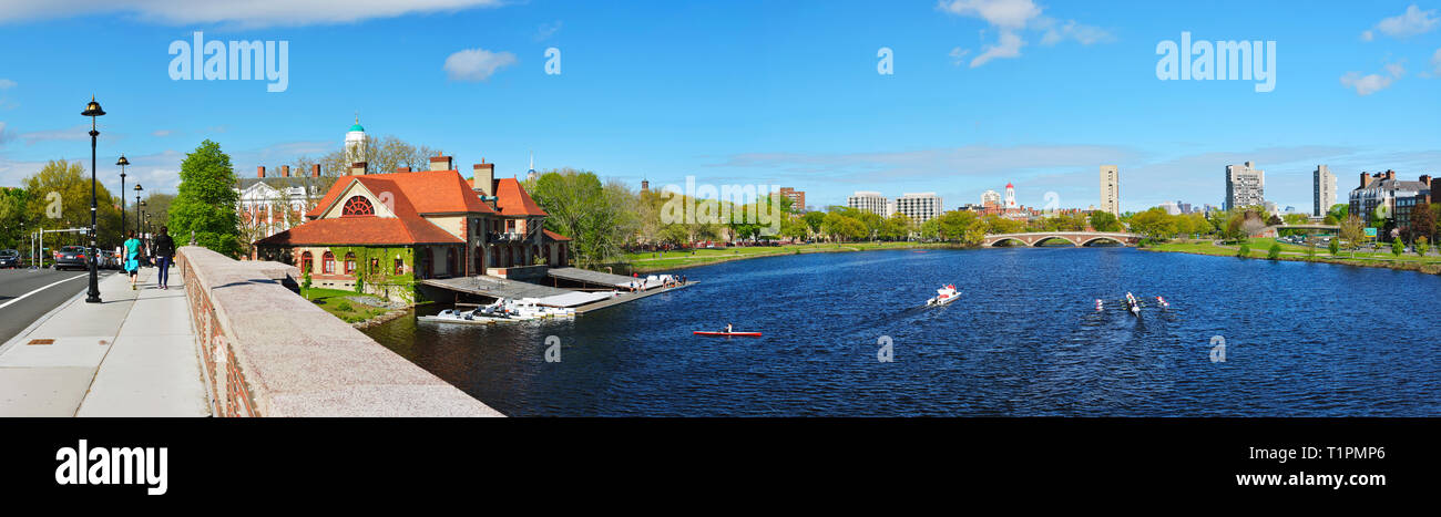 Charles River pano around Harvard University in Cambridge, Massachusetts. Anderson Bridge, Weld Boathouse, Weeks Footbridge, Dunster House… Stock Photo