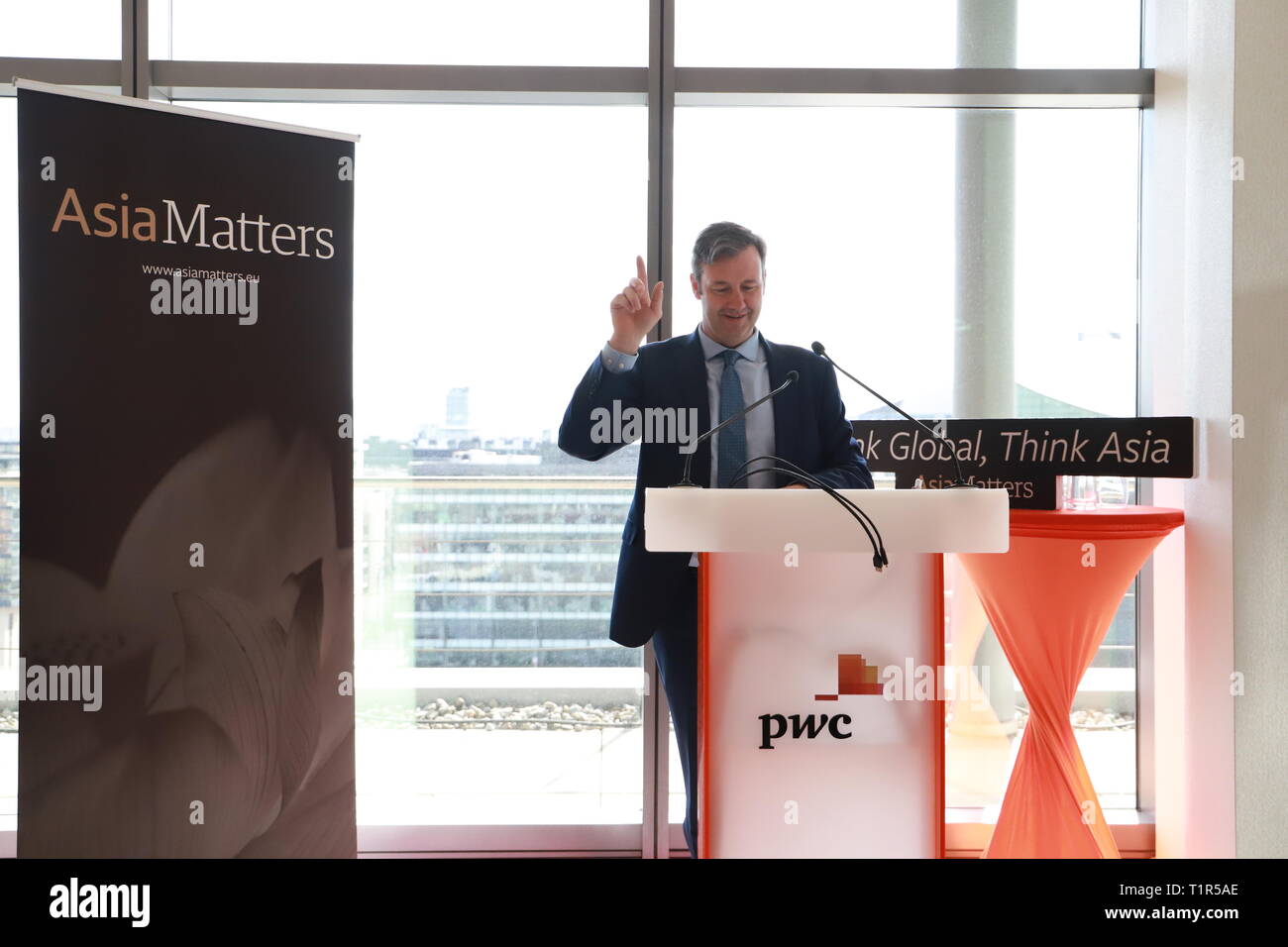Dublin. 28th Mar, 2019. Michael D'Arcy, minister of state at the Department of Finance of Ireland, addresses a meeting organized by AsiaMatters, a local think-tank, in Dublin, Ireland, on March 27, 2019. Ireland has become a globally recognized center for specialist international financial services (IFS) with over 200 foreign-owned IFS companies having established their presence in the country, said Michael D'Arcy here on Wednesday. Credit: Xinhua/Alamy Live News Stock Photo