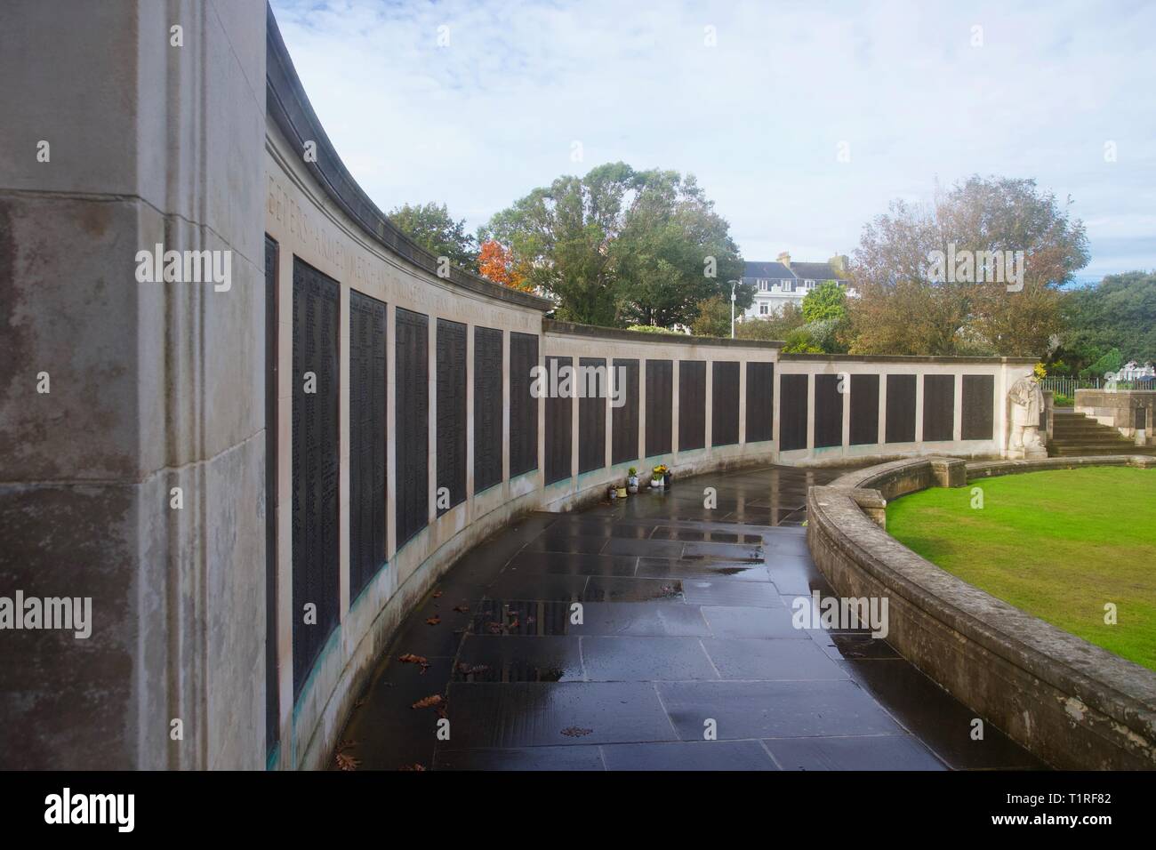 Naval War Memorial, Plymouth, Devon, England Stock Photo - Alamy