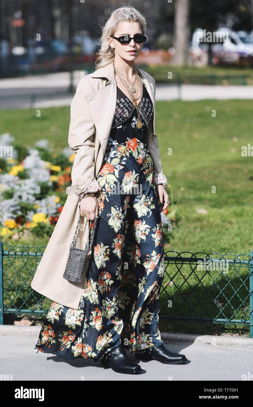 Paris, France - February 28, 2019: Street style outfit -  Caroline Daur before a fashion show during Paris Fashion Week - PFWFW19 Stock Photo