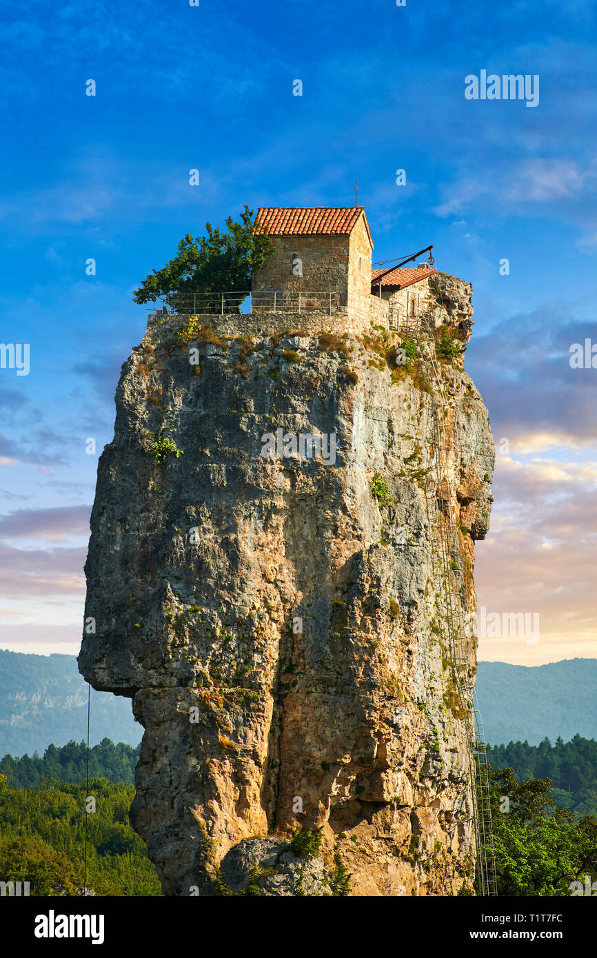 Picture & image of Katskhi Pillar Orthodox church on a 40 m
