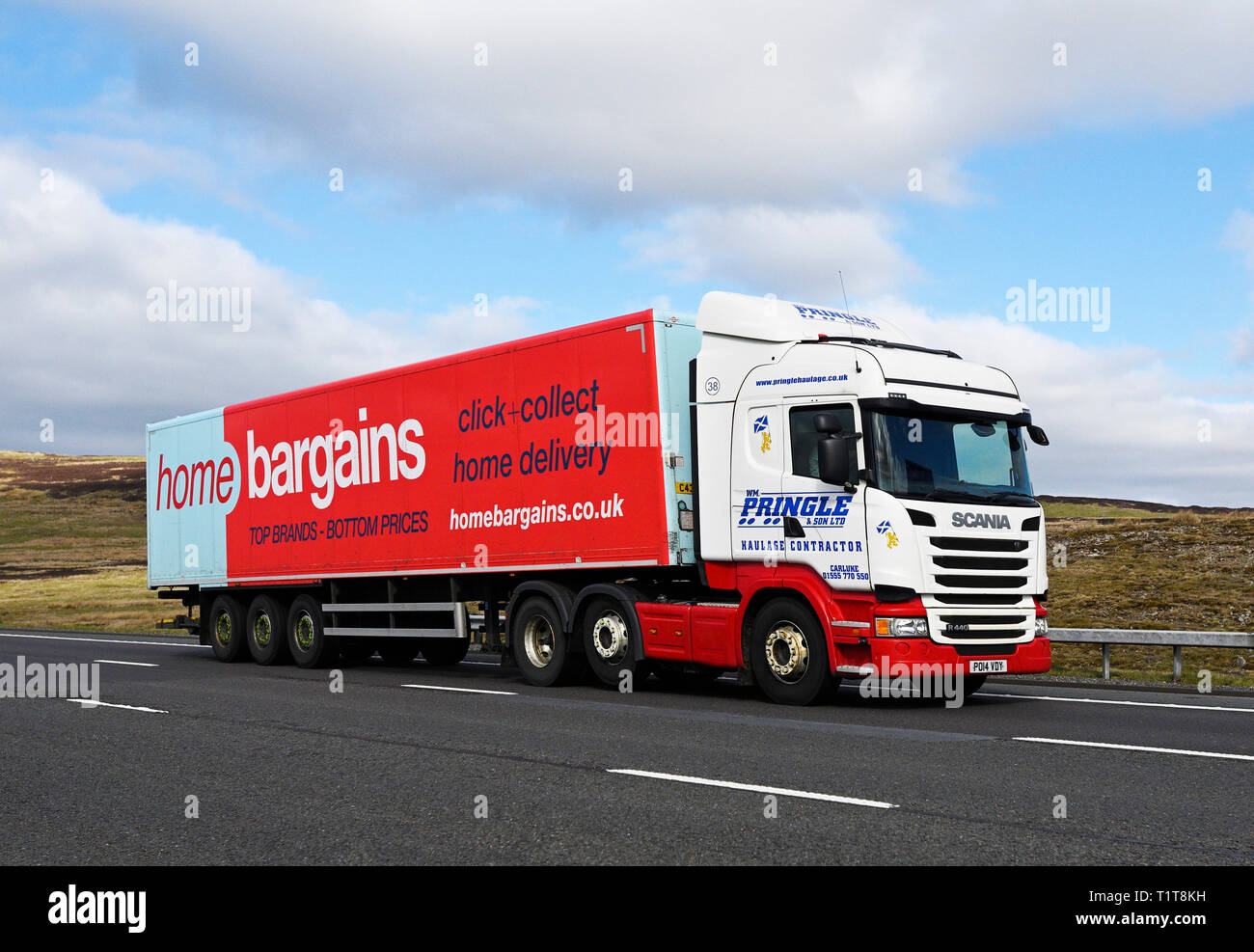 Wm.Pringle & Sons Ltd. HGV hauling Home Bargains trailer. M6 Motorway, Southbound, Shap, Cumbria, England, United Kingdom, Europe. Stock Photo