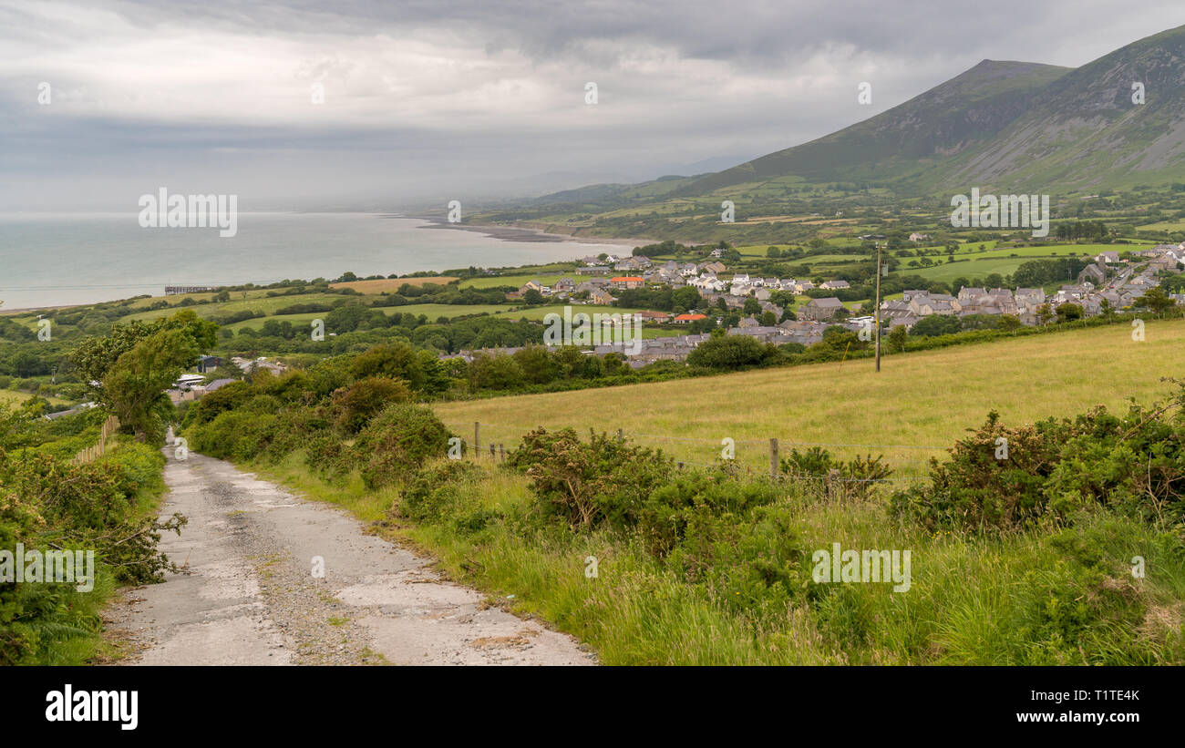 Trefor village hi-res stock photography and images - Alamy