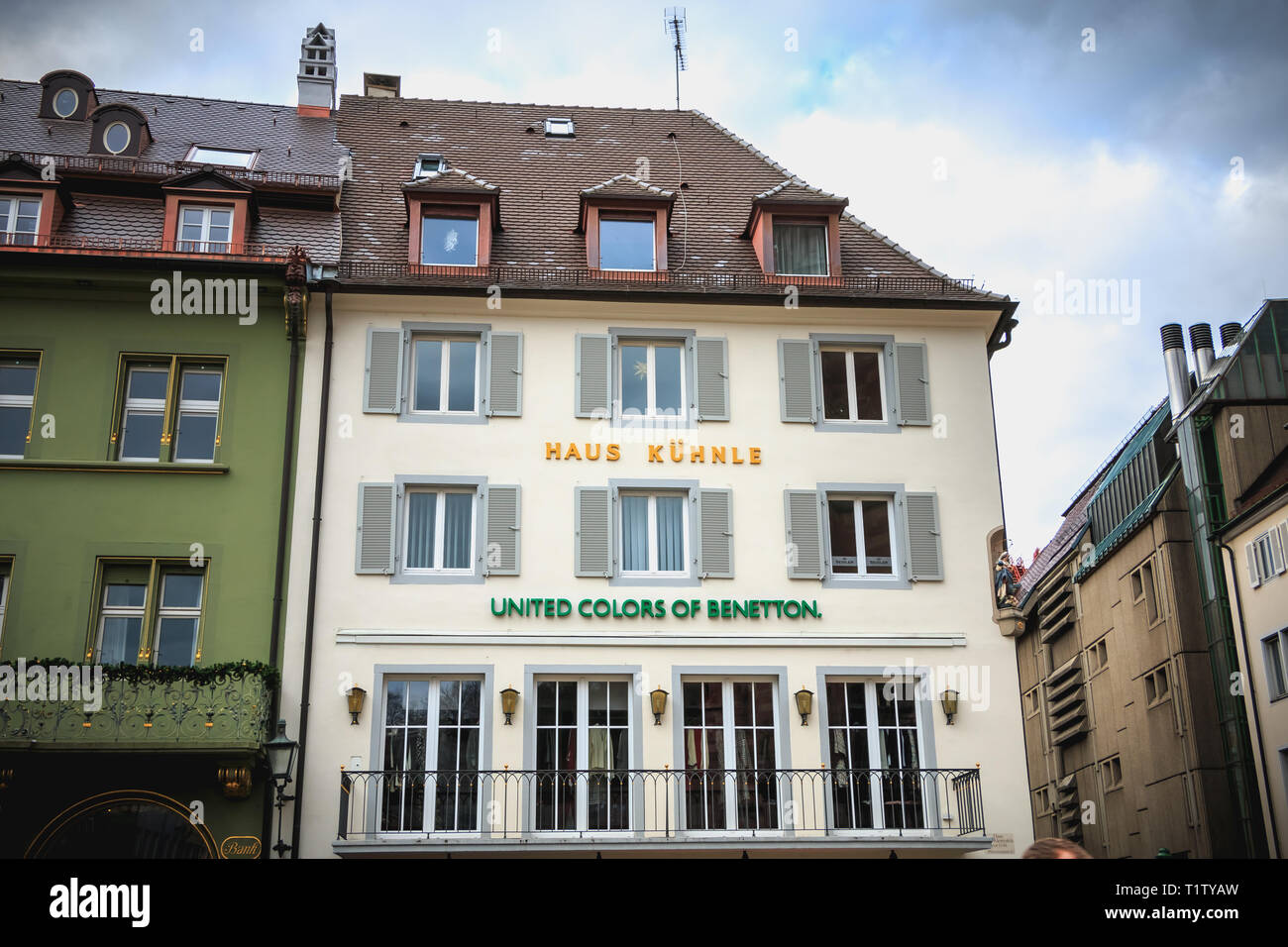 Freiburg im Breisgau, Germany - December 31, 2017: facade of the Haus  Kuhnle store - United Colors of Benetton - in the historic city center on a  wint Stock Photo - Alamy