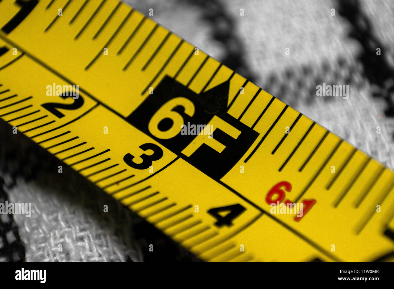 Tape measure on sale meters and feet