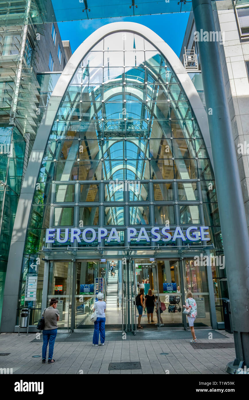 Europa Passage, Ballindamm, Hamburg, Deutschland Stock Photo