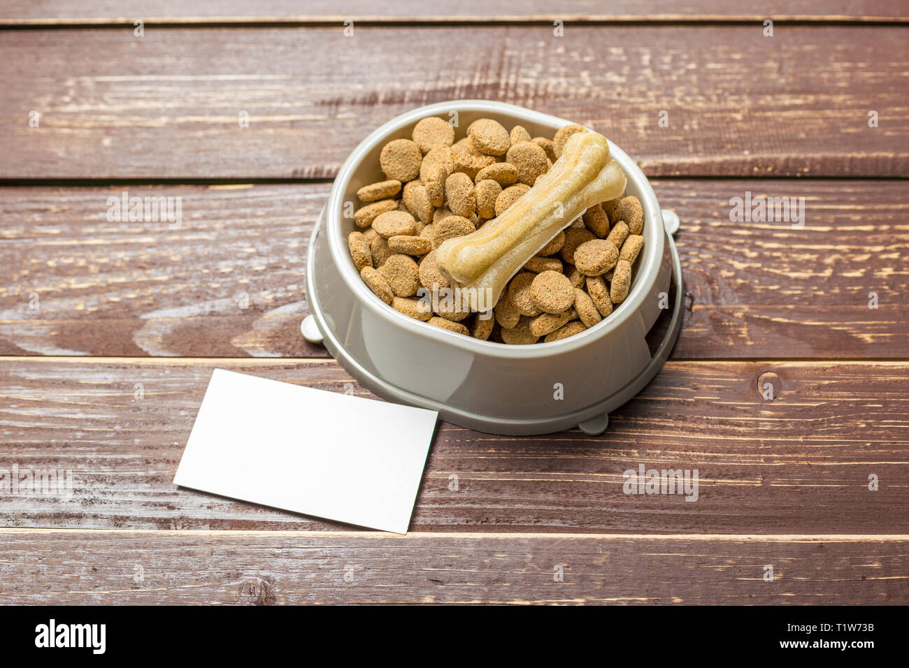 Dried food for dogs or cats Stock Photo Alamy