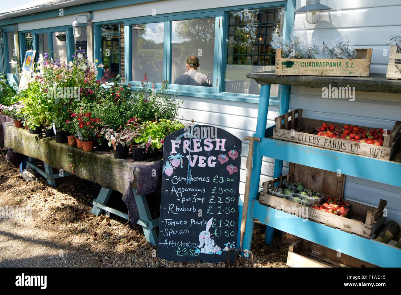 Exterior of Wiveton Hall Fruit Farm and Cafe in North Norfolk, England. Stock Photo