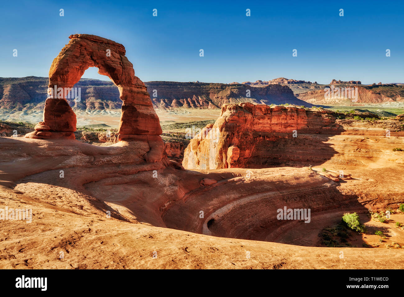 Delicate arch in arches national park hi-res stock photography and ...