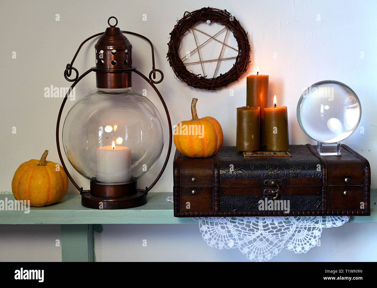 Wicca, esoteric and occult background with vintage magic objects for mystic  rituals. Halloween and gothic concept Stock Photo - Alamy