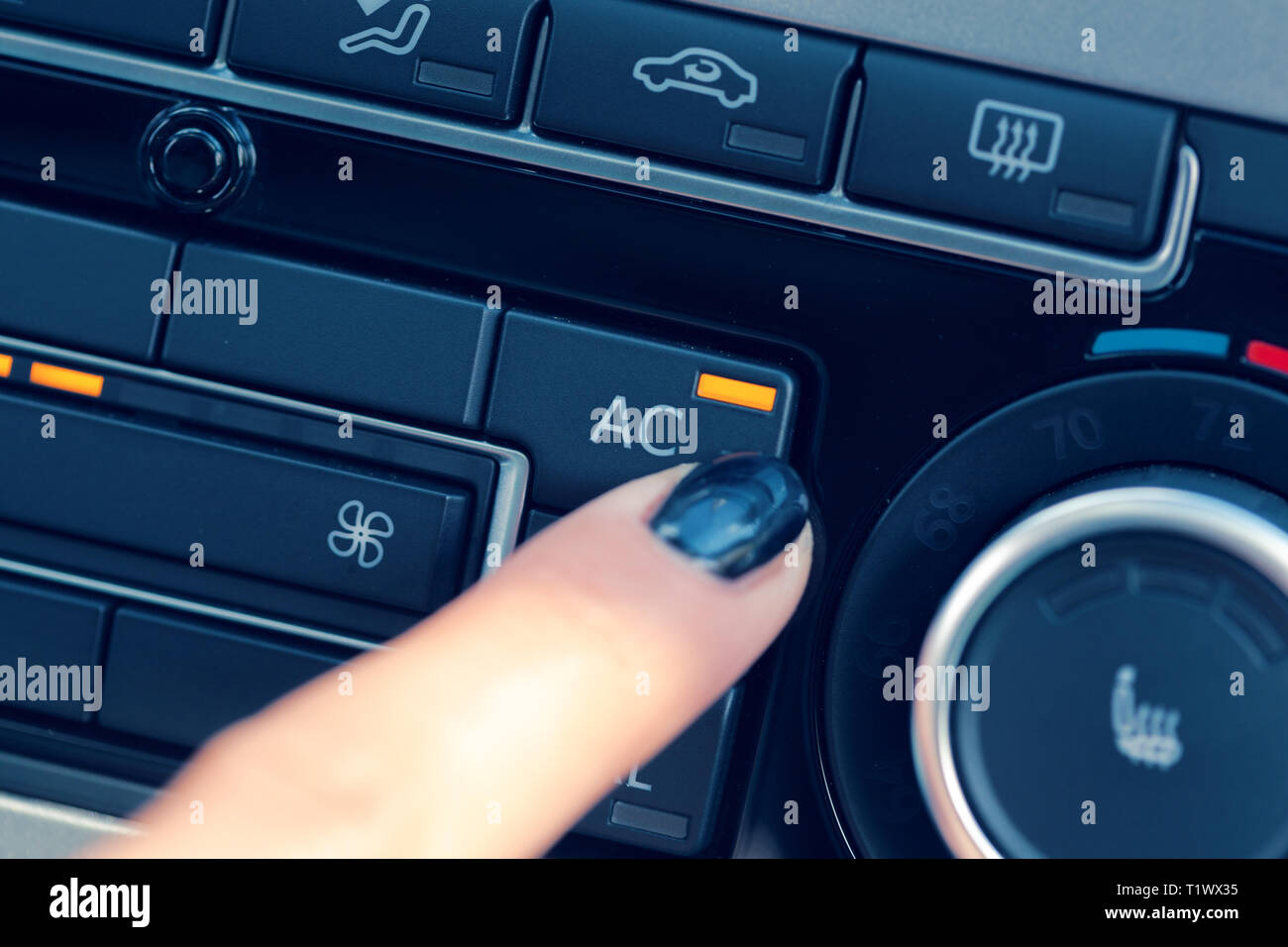 Climate control unit in the new car Stock Photo Alamy