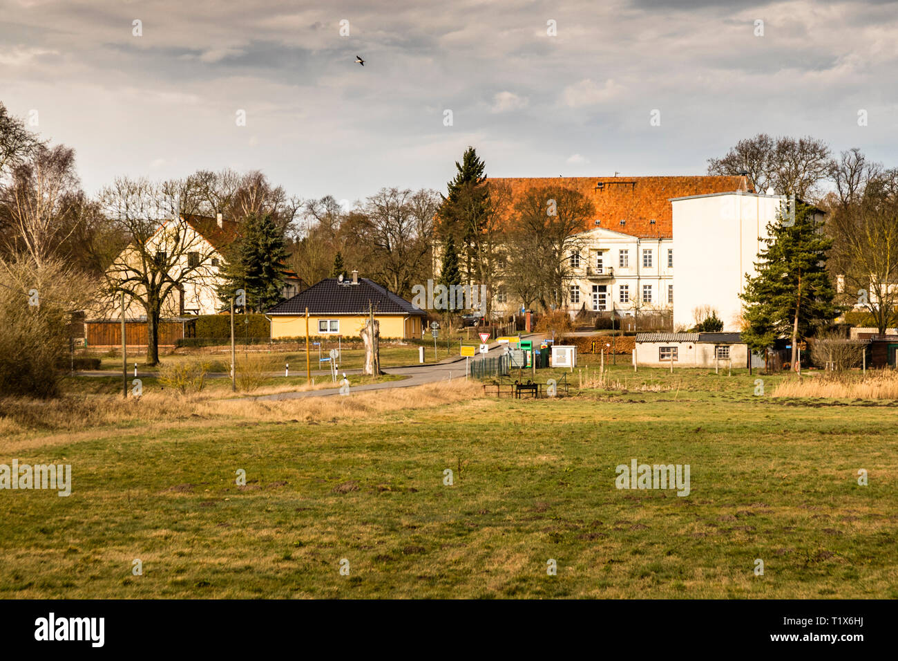 Kavaliershaus, Blücher Castle and concrete slab building in Fincken, Germany Stock Photo