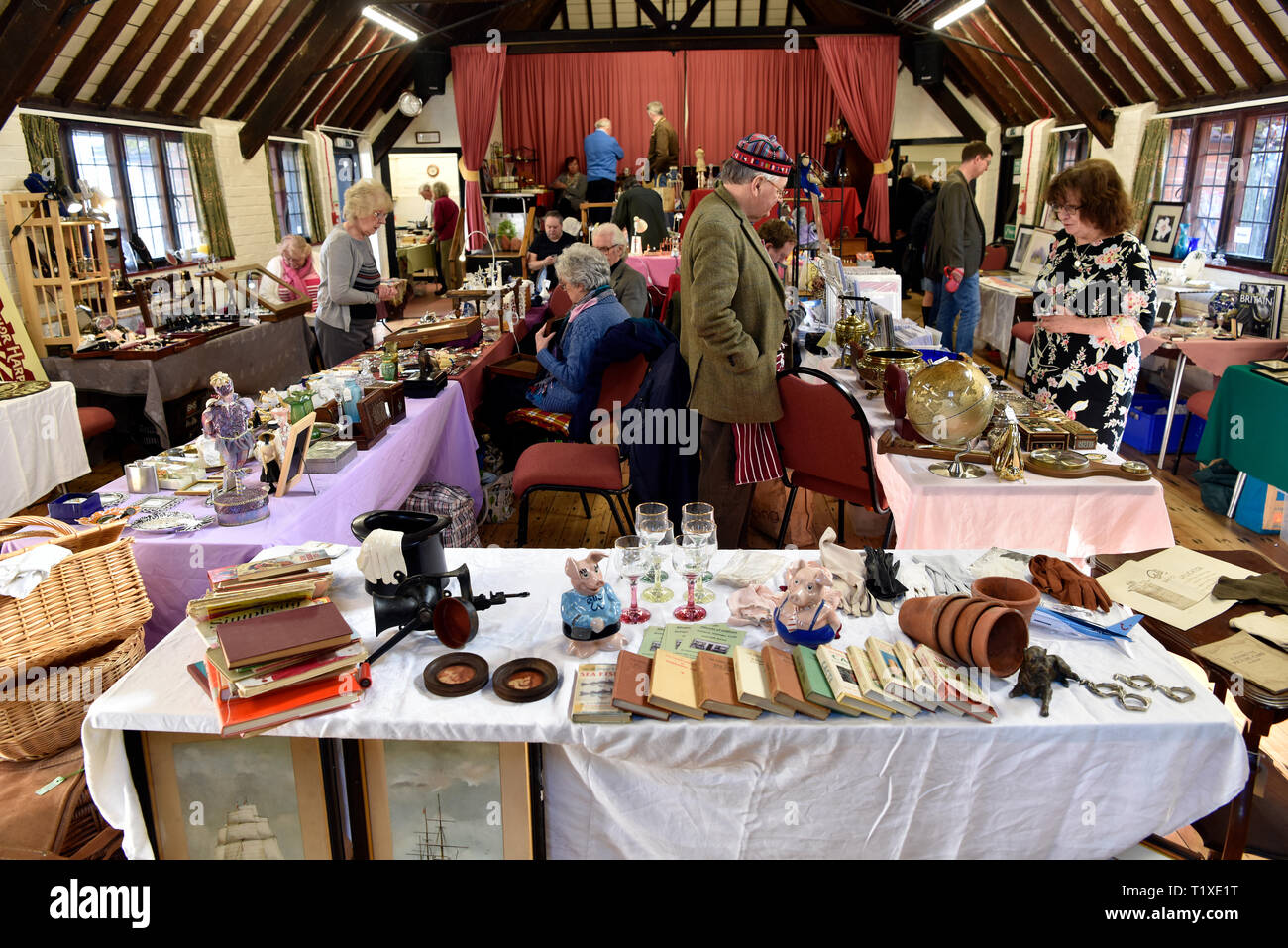 Hampshire the craft hi-res stock photography and images - Alamy