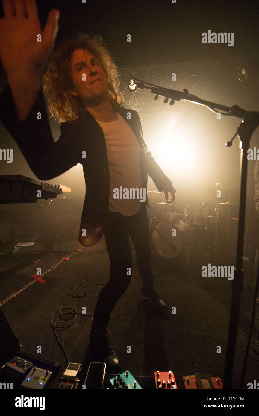 Killers Guitarist, Dave Keuning performing in Glasgow to a packed crowd ...