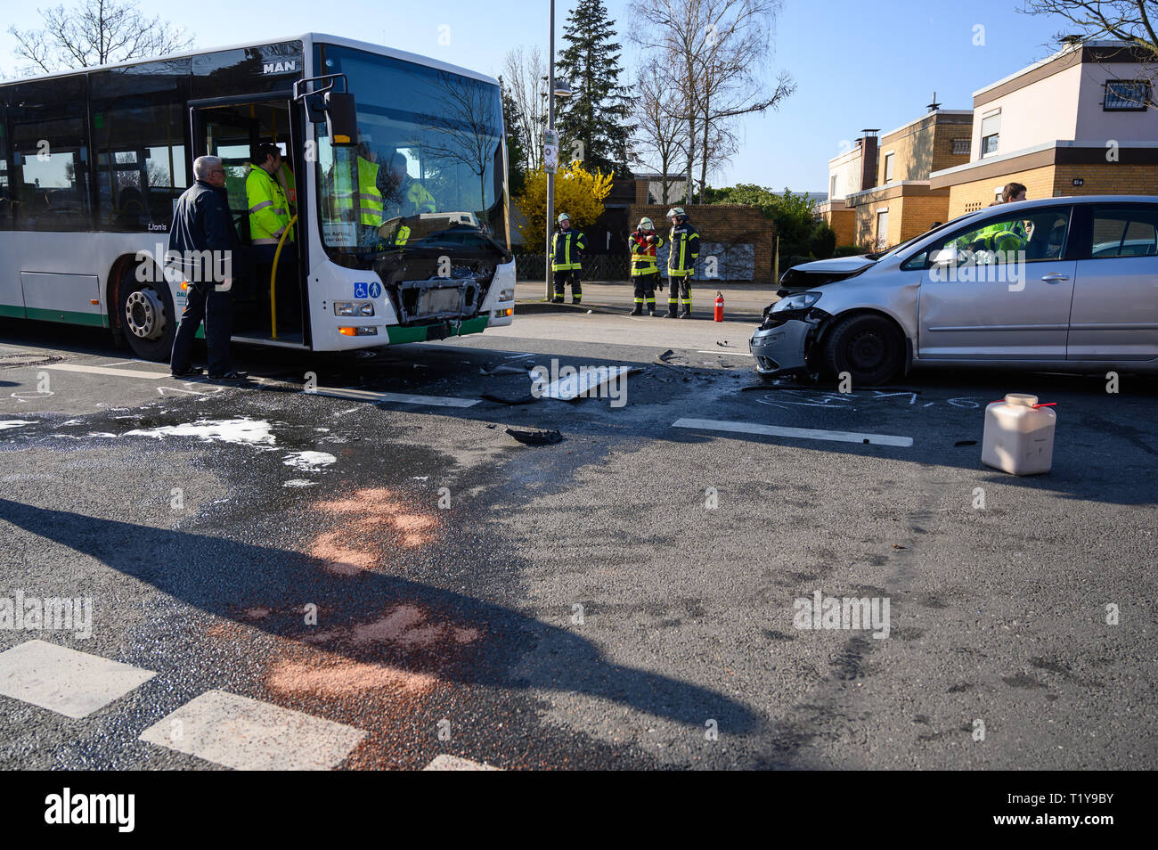 Garbsen Germany 29th Mar 19 A Damaged School Bus And A Car Are At The Scene Of An Accident Four People Were Seriously Injured In A Collision Between A School Bus And