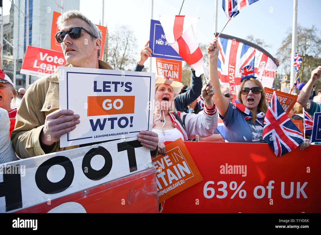 London, UK. 29th Mar, 2019. Pro Brexit supporters block off the streets around Parliament Square London today as they show their anger at not leaving the EU today causing traffic chaos in the city . MP's are sitting today to debate leaving the European Parliament on the day it was originally supposed to happen Credit: Simon Dack/Alamy Live News Stock Photo