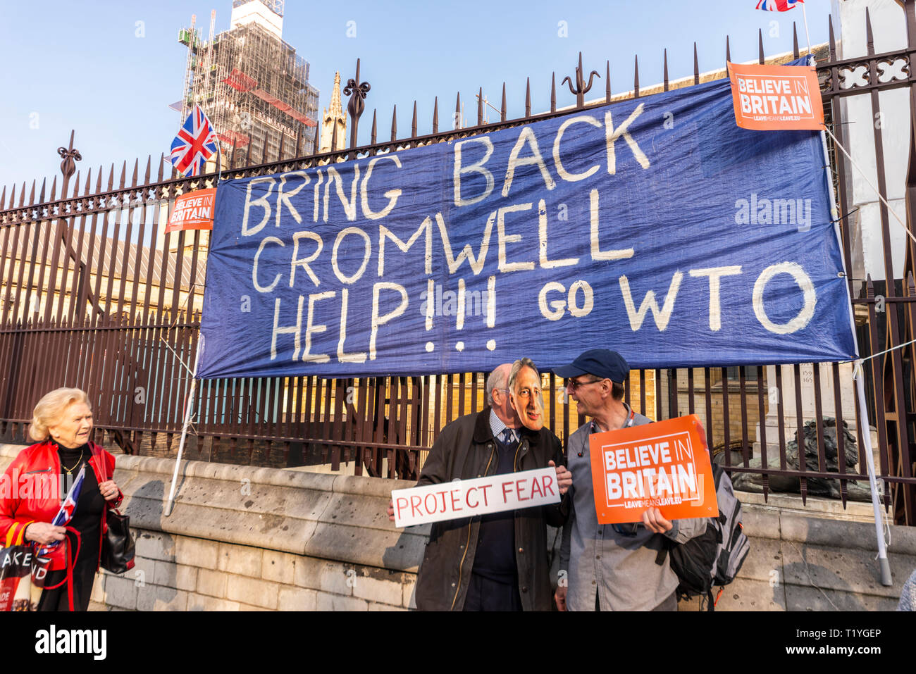 Westminster, London, UK. Demonstrations are taking place by Brexiteers protesting against the UK government's inability to follow through with leaving the European Union despite the referendum result. On the day that a Brexit motion is due to take place in Parliament large numbers of people have gathered outside to make their point heard. Bring back Oliver Cromwell banner. WTO Stock Photo
